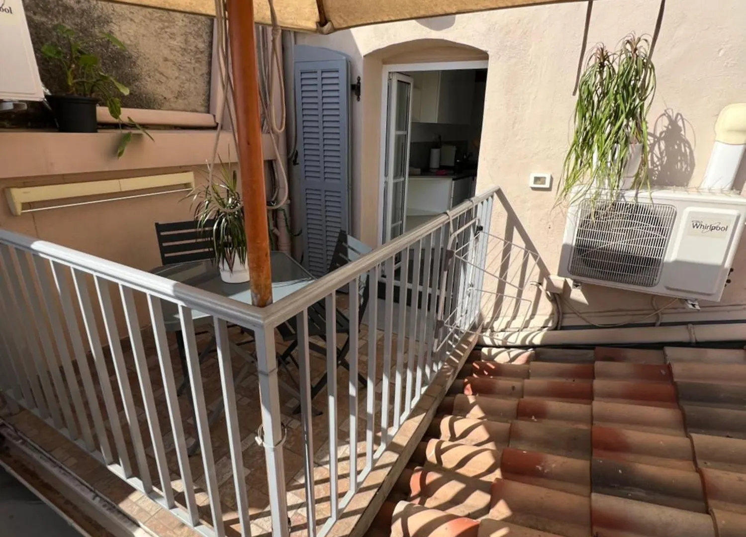 Petit Studio Vue Mer Menton Apartment